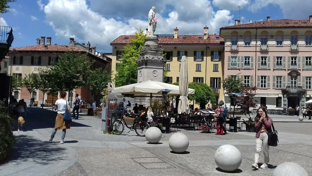 Appartamento Piazza Mazzini Lake Como Włochy
