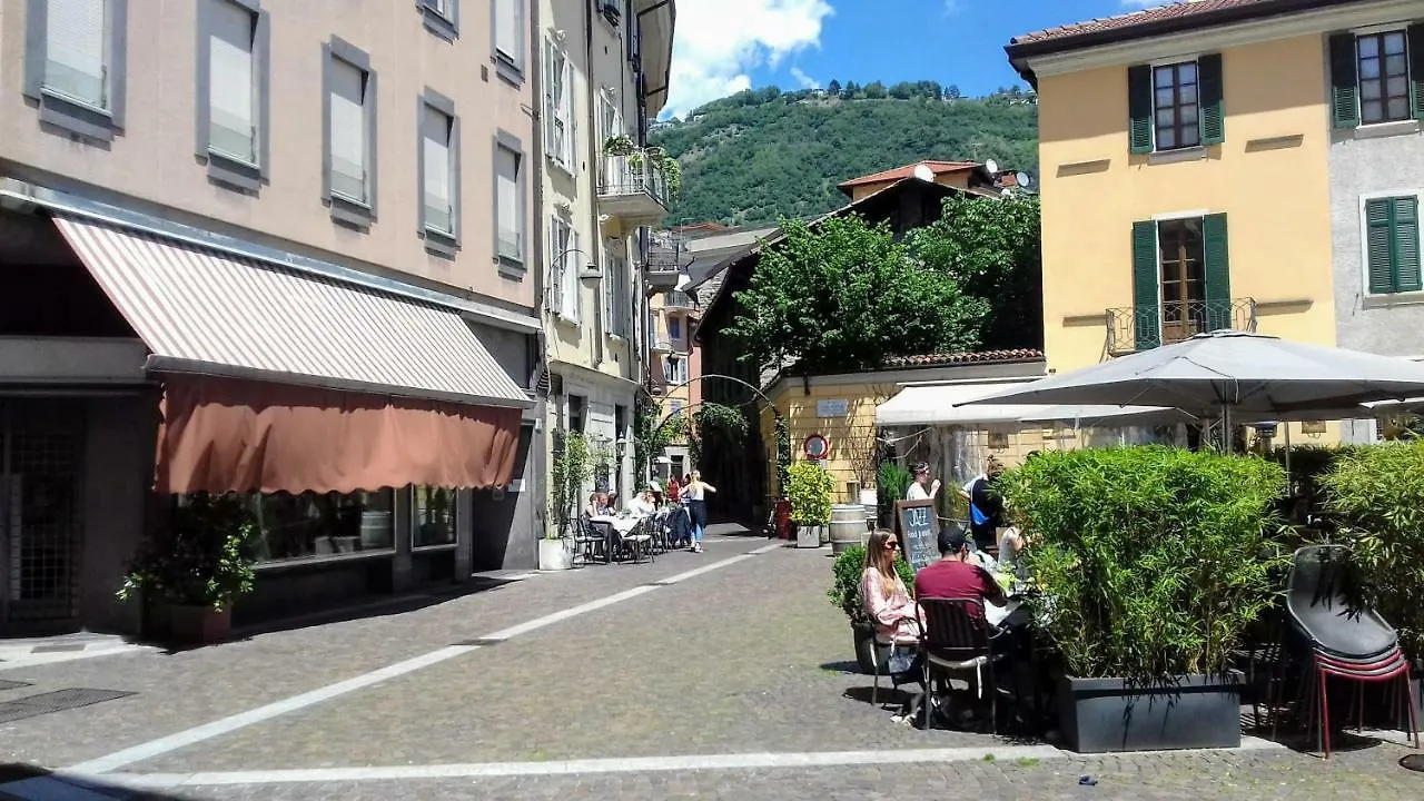 Appartamento Piazza Mazzini Lake Como Apartament